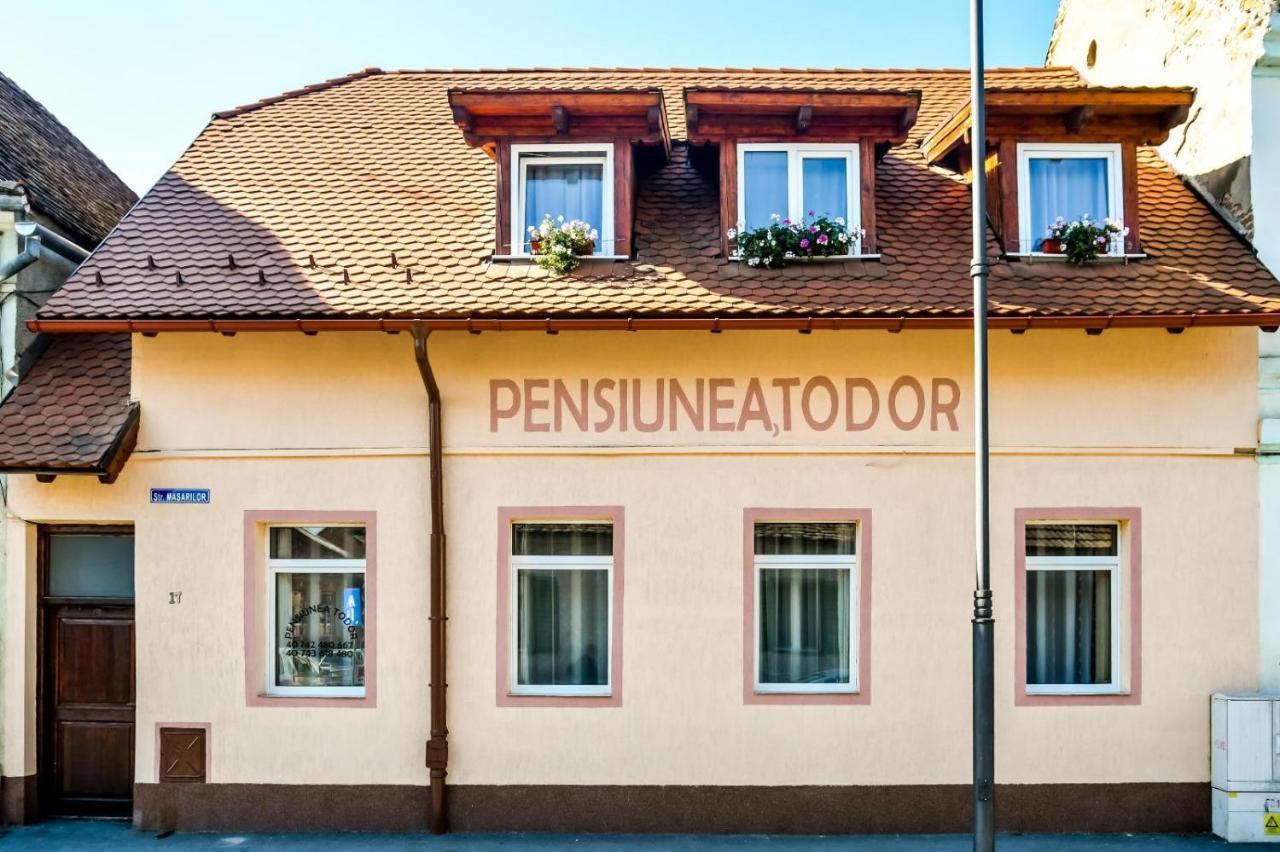 Pensiunea Todor Hotel Sibiu Exterior photo